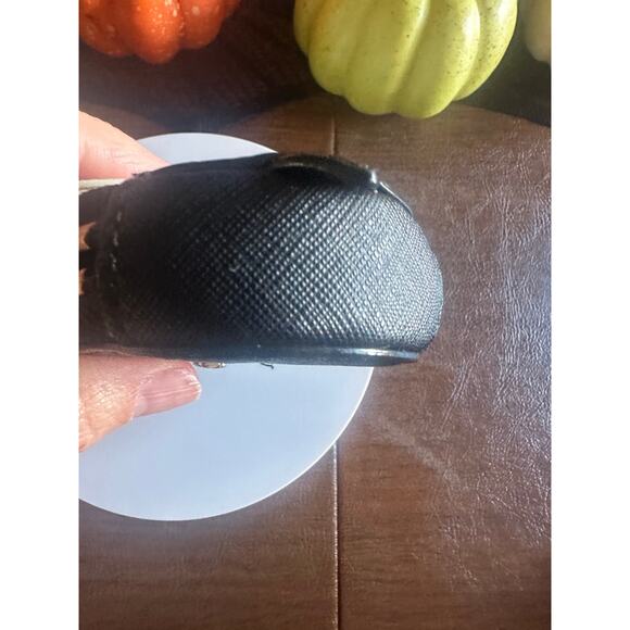 Kate Spade Down the Rabbit Hole Bee Coin Purse - Picture 4 of 5